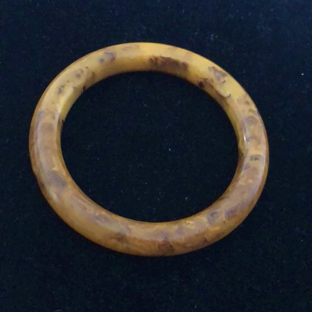 Bangle bracelet Vintage Bakelite bracelet
